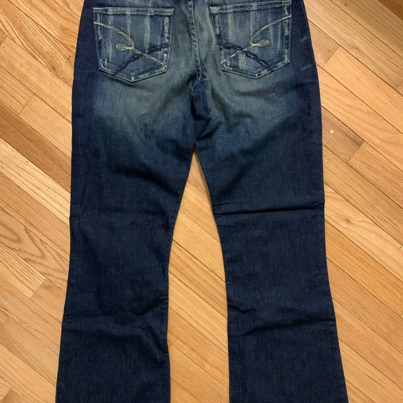 BKE Buckle Denim Jeans 28 x 29 1/2 - Picture 3 of 8